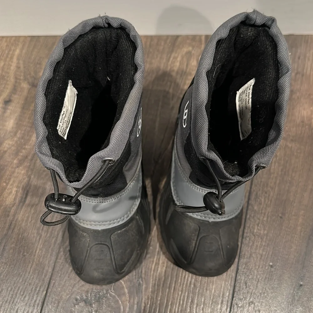 Kids Black & Gray Snow Boots with Toggle Closure